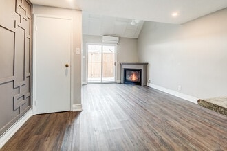 41 Vly Vw Rd in Kitchener, ON - Building Photo - Building Photo