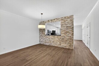 1362 Turnbridge Dr in Jupiter, FL - Building Photo - Building Photo