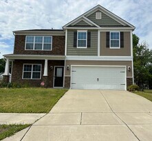 2227 Apple Glen Ln in Charlotte, NC - Building Photo