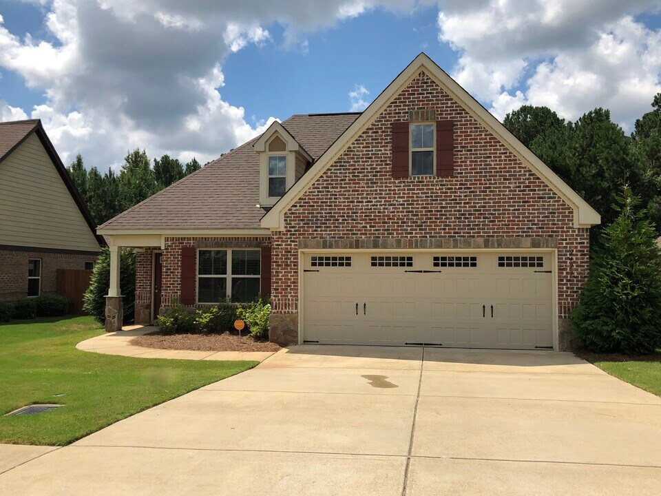 2423 Deer Run Ct in Auburn, AL - Building Photo