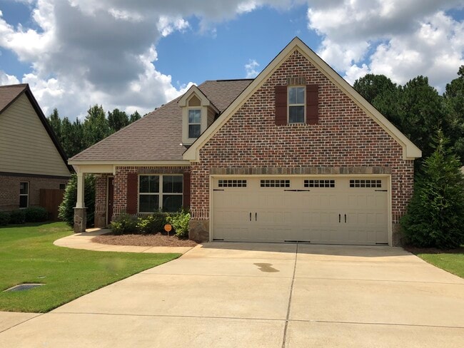 property at 2423 Deer Run Ct