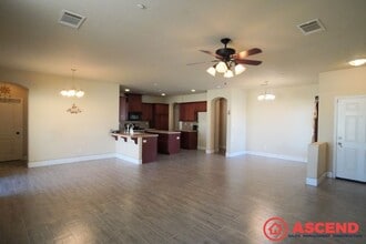 2314 McGwire Ct in Bakersfield, CA - Building Photo - Building Photo