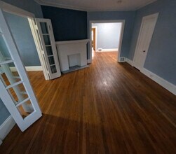 1652 Hillcrest Rd, Unit #2 in Cleveland Heights, OH - Building Photo - Building Photo