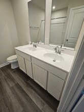 3215 Edgemead Cir NW in Calabash, NC - Foto de edificio - Building Photo