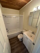 2120 NW Janssen St-Unit -J10 (R) in Corvallis, OR - Building Photo - Building Photo