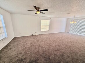 3237 Fairfield Dr in Kissimmee, FL - Building Photo - Building Photo