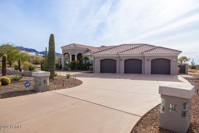 9377 E Conquistadores Dr in Scottsdale, AZ - Building Photo - Building Photo