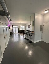 502 Pryor St SW, Unit 309 in Atlanta, GA - Building Photo