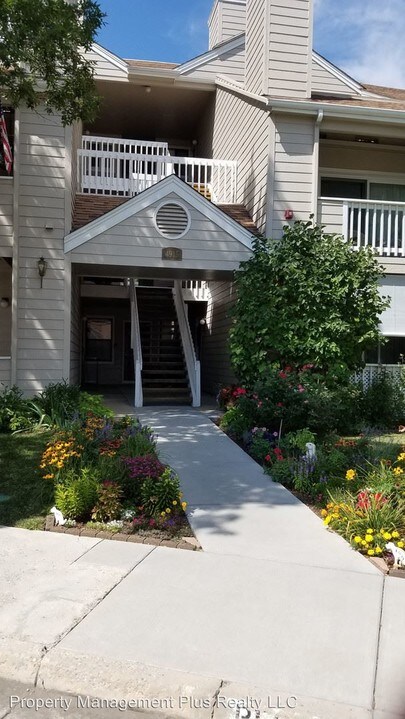 4915 Twin Lakes Rd-Unit -#20 in Boulder, CO - Building Photo