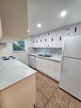1100 NE 9th Ave, Unit 203 in Fort Lauderdale, FL - Building Photo - Building Photo
