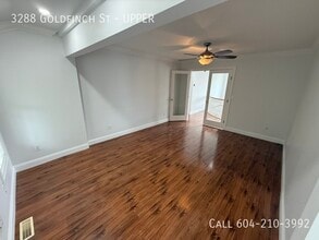 3288 Goldfinch St in Abbotsford, BC - Building Photo - Building Photo
