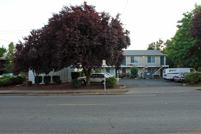 2835-2853 SE Division St in Portland, OR - Building Photo - Building Photo