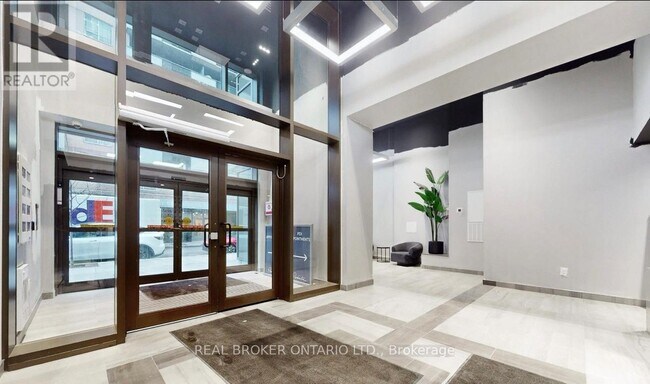 100-100 Dalhousie St in Toronto, ON - Building Photo - Building Photo