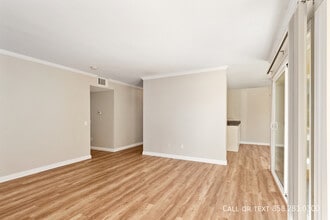 17105 W Bernardo Dr in San Diego, CA - Building Photo - Building Photo