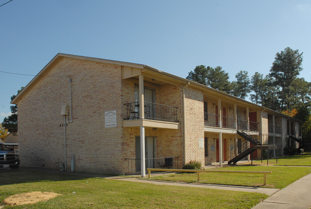 Odom Place in Beaumont, TX - Foto de edificio