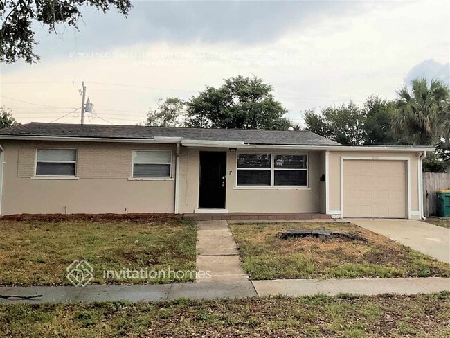 608 Westchester Ave in Melbourne, FL - Foto de edificio - Building Photo