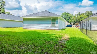 3982 Edgefield St in Pace, FL - Building Photo - Building Photo
