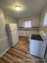 517 S Maple St in Vinton, VA - Building Photo