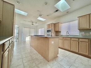 711 Tramway Pl NE in Albuquerque, NM - Building Photo - Building Photo