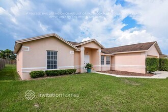 7213 Summit Pl in Winter Haven, FL - Building Photo - Building Photo