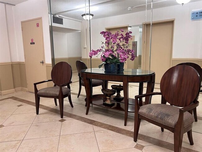 4250 Galt Ocean Dr in Fort Lauderdale, FL - Foto de edificio - Building Photo