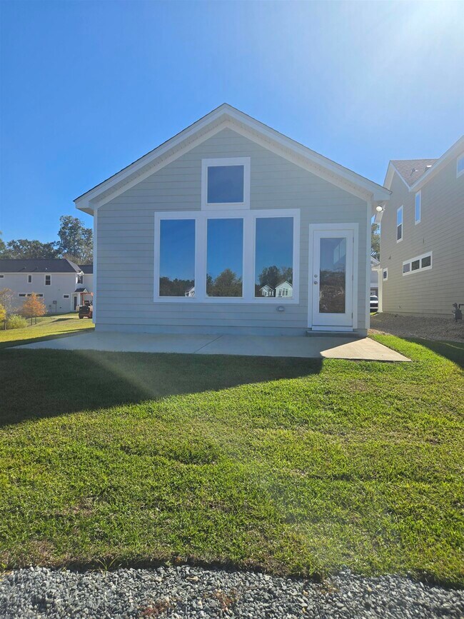 5684 Native Oak Dr in Tallahassee, FL - Building Photo - Building Photo