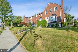 8308 Loch Raven Blvd in Towson, MD - Building Photo