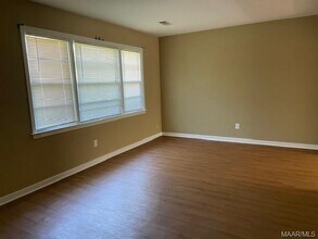 3610 Dalraida Pkwy in Montgomery, AL - Foto de edificio - Building Photo