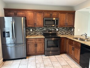 213 Hurley Ln in London, KY - Building Photo - Building Photo