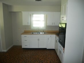 8367 Dottley Dr in Southaven, MS - Building Photo - Building Photo