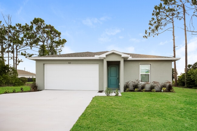 4012 W Gator Cir in Cape Coral, FL - Building Photo - Building Photo