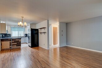 187 NE Nunan Loop in Oak Harbor, WA - Building Photo - Building Photo