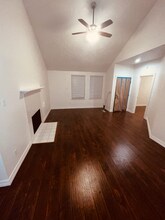 8811 Cold Lake Dr in Houston, TX - Building Photo - Building Photo