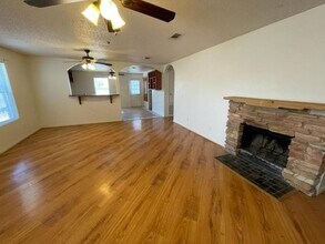 5413 Emmeryville Ln in Fort Worth, TX - Building Photo - Building Photo
