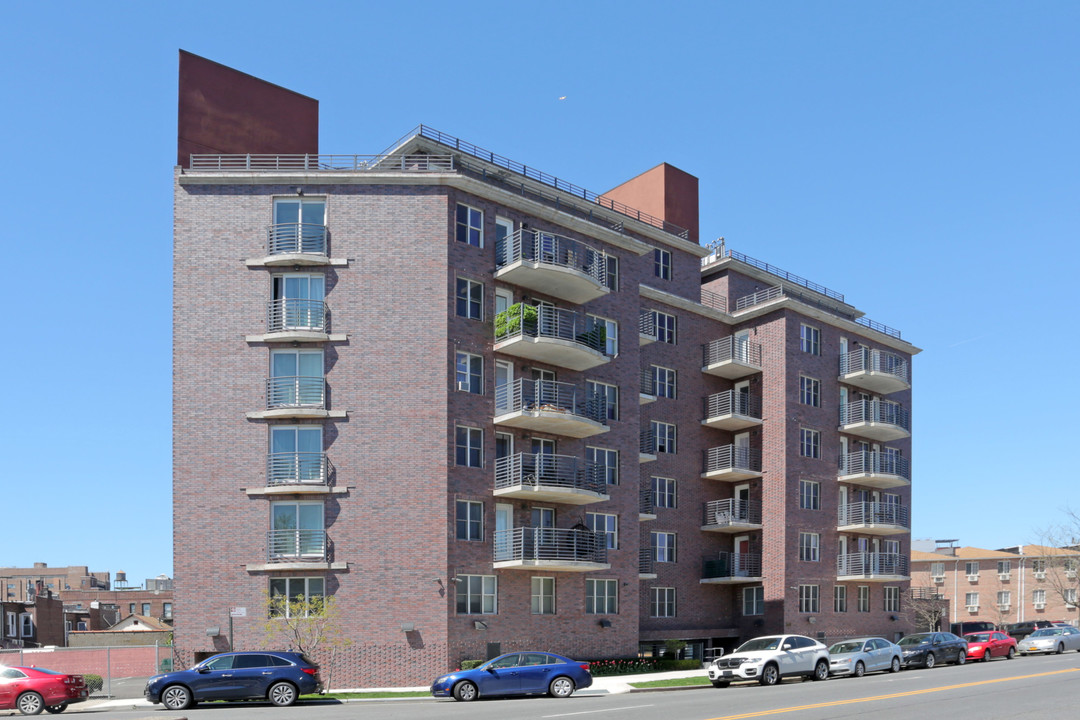 Remsen Tower in Brooklyn, NY - Building Photo