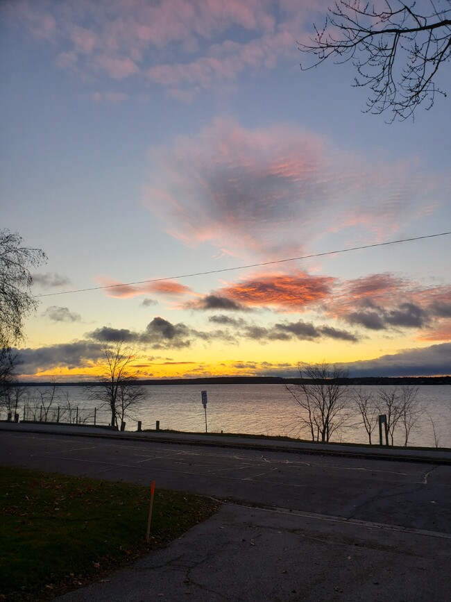 property at 108 Kempenfelt Dr