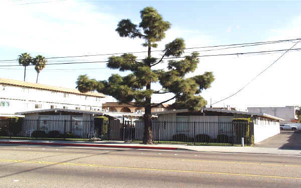 1826-1828 Placentia Ave in Costa Mesa, CA - Building Photo - Building Photo