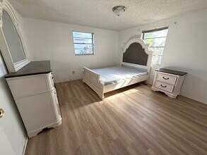 2225 E 133rd Ave in Tampa, FL - Building Photo - Building Photo