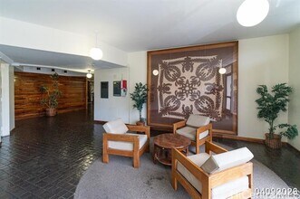 750 Amana St in Honolulu, HI - Foto de edificio - Building Photo