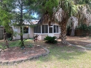 1510 Cleveland Ave in Palatka, FL - Building Photo - Building Photo