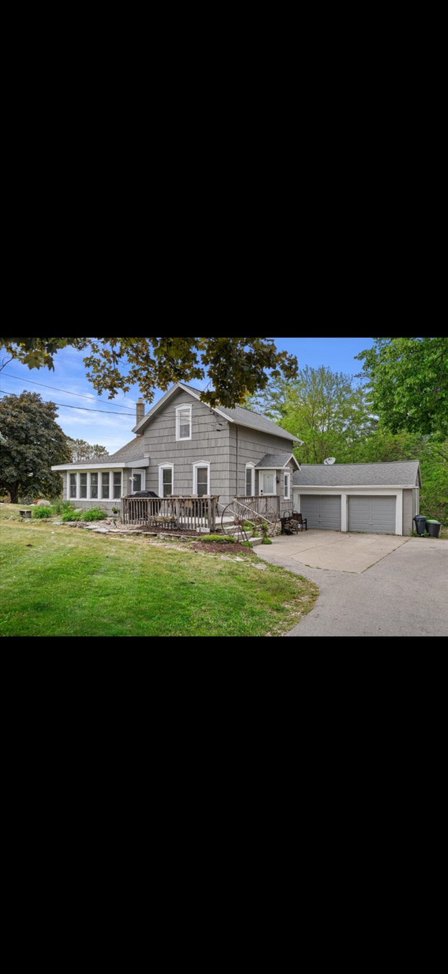 property at N68W29902 Hartling Rd