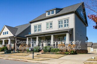 511 Tywater Crossing Blvd in Franklin, TN - Foto de edificio - Building Photo