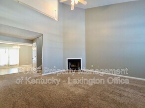 2629 Michelle Park in Lexington, KY - Building Photo - Building Photo