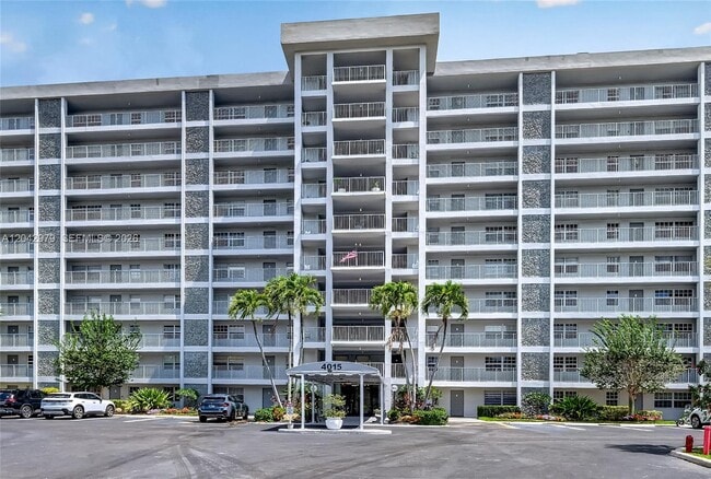 property at 4015 W Palm Aire Dr