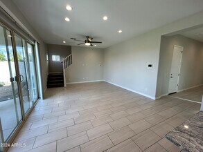 18512 N 65th Pl in Phoenix, AZ - Building Photo - Building Photo