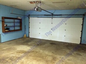 2205 Tamarack Dr in Champaign, IL - Building Photo - Building Photo