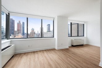 800 Sixth in Manhattan, NY - Foto de edificio - Interior Photo