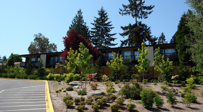 The View Apartments in Seattle, WA - Building Photo - Building Photo