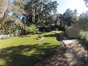 11949 Riverhills Dr in Tampa, FL - Building Photo - Building Photo