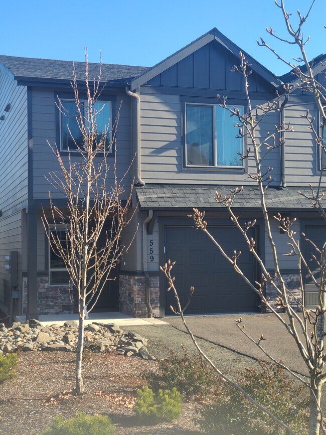 property at 541 N 11th St